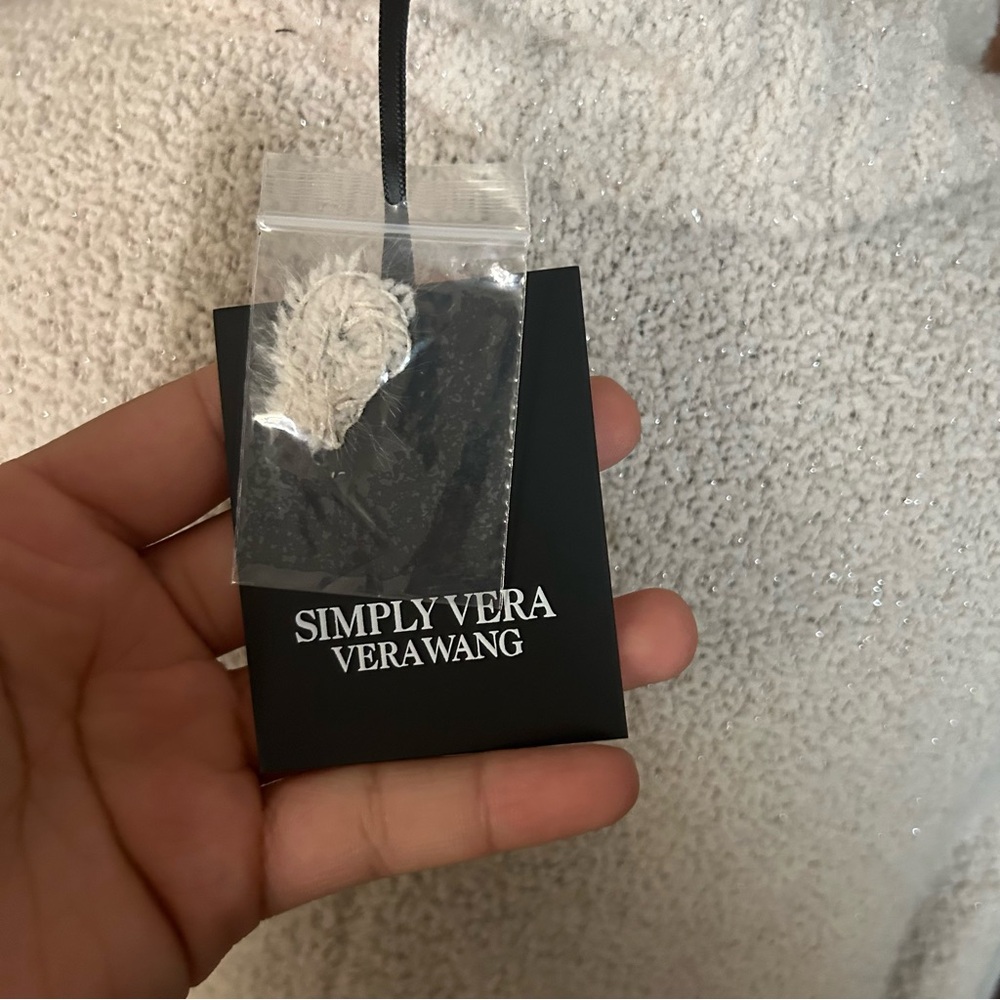 Simply Vera Vera Wang Cream Turtleneck Neck Sweater - Picture 5 of 8